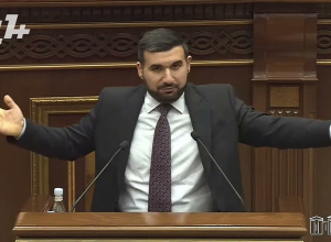 Ուզում են ցույց տալ, որ գյումրեցու ձայնն ընդամենը ապրանք է, որ կարելի է գնել քեշով