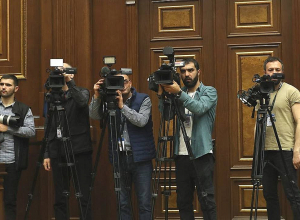 Խորհրդարանական ճեպազրույցները. ՈՒՂԻՂ