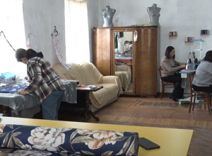 Արծվանիստի` մեկ տեղացի և երկու արցախցի ընտանիք կարի արտադրամաս է հիմնել