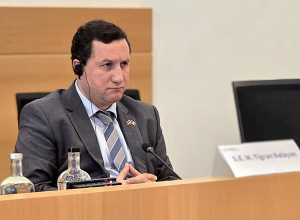 Նույնիսկ ԼՂ-ում հայերի էթնիկ զտումից հետո Հայաստանը խաղաղության ձեռք է մեկնել Ադրբեջանին. Տիգրան Բալայան