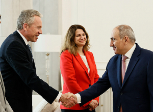 Վարչապետն ընդունել է ԱՄՀ հայաստանյան առաքելության ղեկավարին