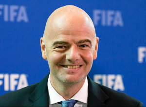 ՖԻՖԱ-ի նախագահը շնորհավորել է Արմեն Մելիքբեկյանին