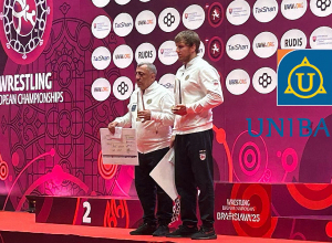 Արթուր Ալեքսանյանը և Արմեն Բաբալարյանը ստացան Եվրոպայի լավագույն մարզիկի և մարզիչի պարգևները