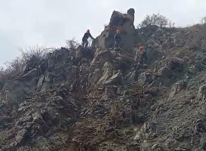 Հարկադիր քարաթափման աշխատանքներ Հրազդան-Հանքավան ավտոճանապարհին