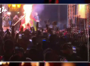 Հրապարակում այրեցին Թուրքիայի եւ Ադրբեջանի դրոշները