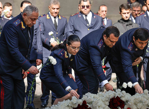 Դատախազությունը հարգանքի տուրք է մատուցել Հայոց ցեղասպանության զոհերի հիշատակին