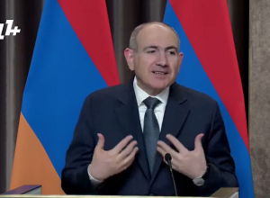 Դուք դիմում եք, որ միանաք ԵՄ-ին, սակայն  գնալու եք Մոսկվայում անցկացվող շքերթներին․ հարց Փաշինյանին