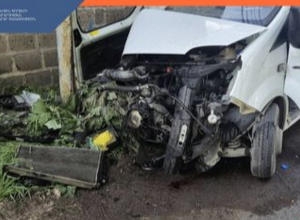 Միկրոավտոբուսը բախվել է գազատար խողովակին․ կան տուժածներ