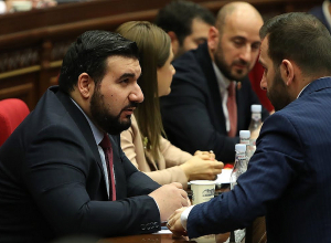 Ազգային ժողովում նիստ է․ ՈՒՂԻՂ