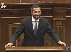 Ո՞վ ա նեղացրել Քոչարյանի էրեխուն․ Ռուբինյան