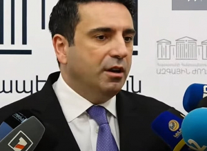 ՀՀ-ն չի քննարկում ռուսական ռազմաբազան Գյումրիից հանելու մասին հարց․ Ալեն Սիմոնյան