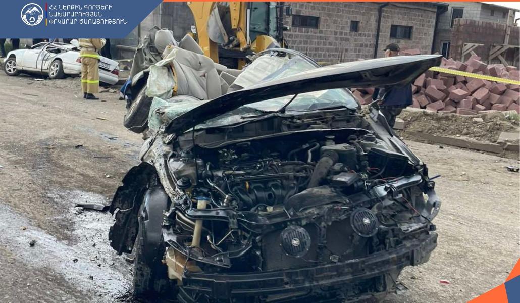 489956792_681258688203570_4648587341099906956_n