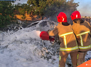 Ավտոմեքենան բռնկվել է, դուրս եկել ճանապարհի երթևեկելի գոտուց և հայտնվել դաշտամիջյան հատվածում. կան տուժածներ