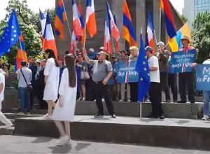 ՀՀ ԱԳՆ շենքի մոտ ակցիա է իրականացվել