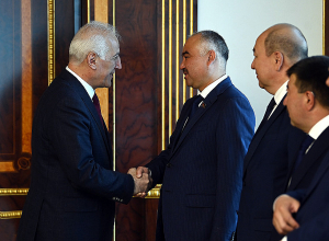 Վահագն Խաչատուրյանն ընդունել է Ղրղզական Հանրապետության խորհրդարանի նախագահ Նուրլանբեկ Տուրգունբեկ ուուլուին