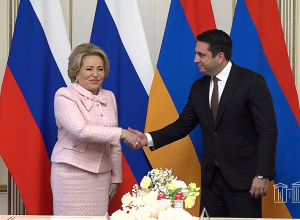 Ալեն Սիմոնյանն ընդունել է Վալենտինա Մատվիենկոյի գլխավորած պատվիրակությանը