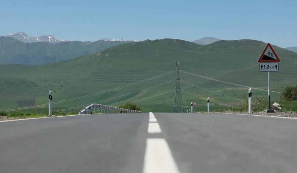 504784934_1294672685557905_2104616019298348447_n