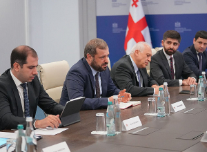 Պայմանավորվածություն է ձեռք բերվել Գեզի մաքսային տերմինալից այսօր բաց թողնել հայկական կոնյակով բեռնված 55 բեռնատար. Պապոյան