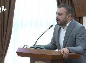 Ընդամենը զբաղված եք պարզաջրելով, լեգալացնելով․ Սուքիասյան