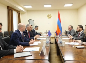 Մխիթար Հայրապետյանն ու Վասիլիս Մարագոսը քննարկել են ԵՄ - Հայաստան համագործակցության ամրապնդման հնարավորությունները