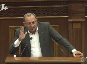 Ինձ հասցրած վիրավորանքից ես զայրանում եմ․ Արծվիկ Մինասյան