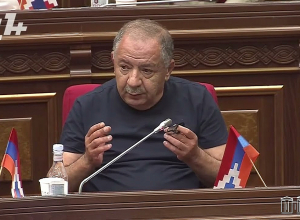 Մեր տանը 2 հրացան կա, գլխավոր դատախազի էլ 3 թեկնածու ունեմ, ըստ Ձեզ՝ ես պոտենցյալ հանցագո՞րծ եմ