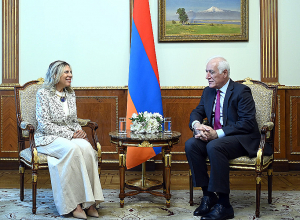 Վահագն Խաչատուրյանն ընդունել է Հայաստանում Եգիպտոսի դեսպանին