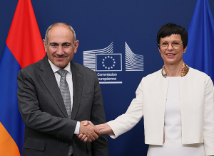 ՀՀ վարչապետը ԵՄ ընդլայնման հարցերով հանձնակատարի հետ քննարկել է ՀՀ-ԵՄ փոխգործակցության զարգացման հետագա քայլերը