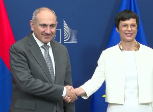 ԵՄ ընդլայնման հարցերով հանձնակատարի հետ քննարկել է ՀՀ-ԵՄ փոխգործակցության զարգացման հետագա քայլերը