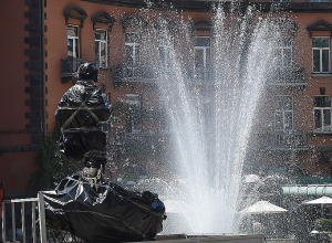 Շառլ Ազնավուրի արձանի պաշտոնական բացումը՝ Երևանում․ ՈՒՂԻՂ