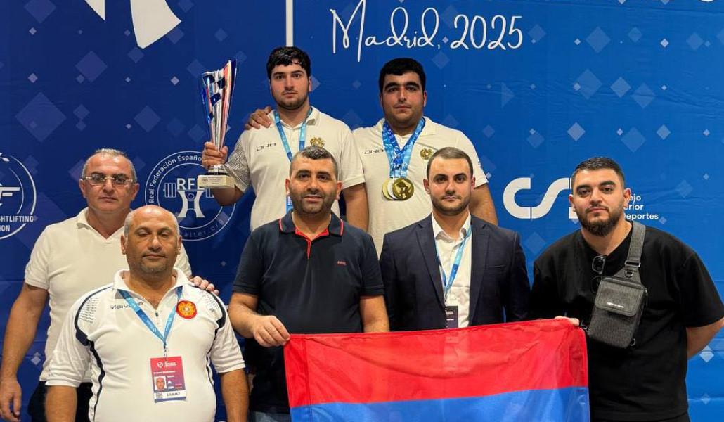 525574282_1070242741916036_4016131020100356686_n