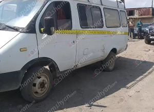 Գանձակ գյուղում տղամարդը փորձել է կանգնեցնել իր ավտոմեքենան, սակայն մնացել է ավտոմեքենայի և պատի արանքում․ նա մահացել է