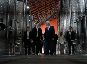 Նախագահ Վահագն Խաչատուրյանն այցելել է «Արմենիա Վայն» գինու գործարան