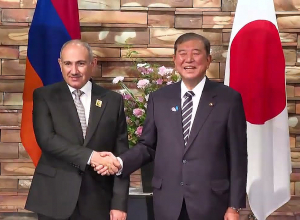 Ճապոնիայի վարչապետի հետ քննարկվել են երկկողմ հարաբերությունների ամրապնդման ուղիները