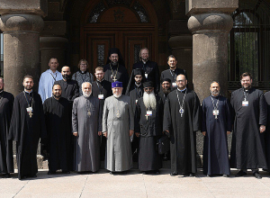 Ավարտվեց Նիկիայի առաջին տիեզերաժողովի 1700-ամյակին նվիրված միջեկեղեցական համաժողովը Մայր Աթոռում