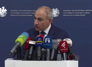 Փաշինյանը  պատասխանում է լրագրողների հարցերին․ ՈՒՂԻՂ