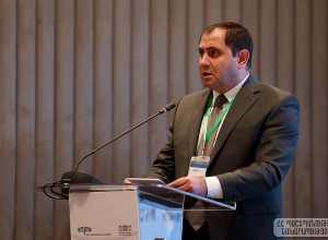 Պապիկյանի ելույթը ՆԱՏՕ-ի խորհրդարանական վեհաժողովի 108-րդ Ռոուզ-Ռոթ սեմինարի ժամանակ