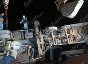 Մարմարիկում վերամբարձ կռունկը կողաշրջվել ու ընկել է կռունկավարի վրա․ վերջինը տեղում մահացել է. Shamshyan.com