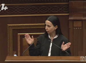 Նախ ձեր անցյալին գնահատական տվեք, հետո նոր դիմեք խորհրդարանին․ Մարիա Կարապետյան