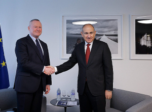 Վարչապետը հանդիպում է ունեցել ԵԽ Մարդու իրավունքների հանձնակատարի հետ