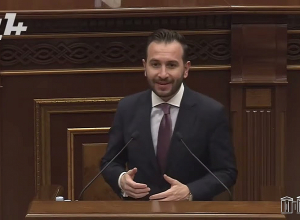 Մեր ընդդիմությունը լավ կանի, միջանցքի գաղափարը ծալի եւ ․․․ուտի․ Հայկ Կոնջորյան