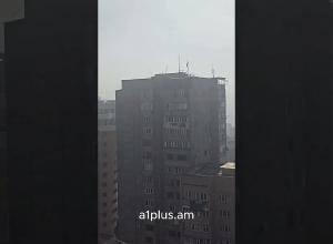 Ծուխ և այրված աղբի հոտ։ Երևանը իր տոնին ընդառաջ ծխի մեջ