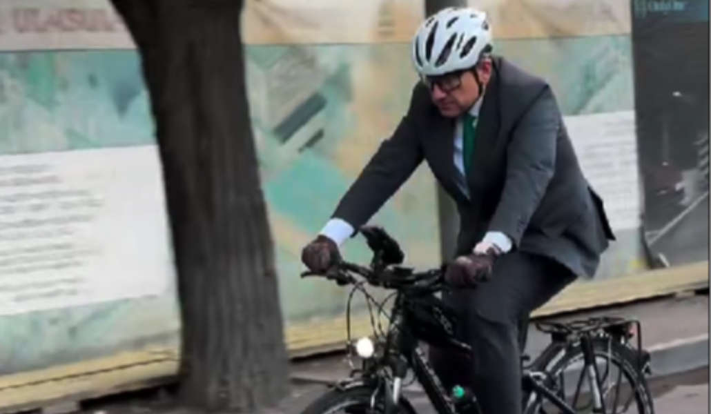 Screenshot 2025-10-15 084002