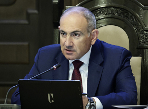 Փաշինյանի աշխատանքային հանդիպումը ՀԷՑ ՓԲԸ ժամանակավոր կառավարիչ Ռոմանոս Պետրոսյանի հետ