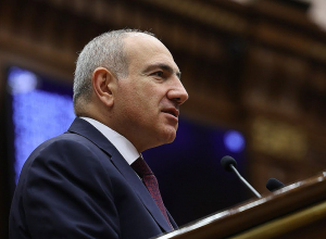 Ուզում եմ միանալ այն համայնքին, որի հոգևոր հովիվը Տեր Արամ քահանա Ասատրյանն է. Փաշինյան