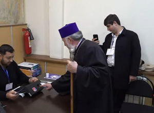 Ընտրությունը կատարեցինք աղոթքով․ Կաթողիկոսը քվեարկեց