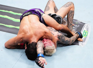 Արման Ծառուկյանը հաղթեց նորզելանդացի Դեն Հուկերին