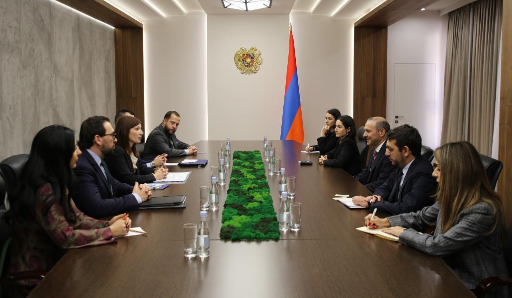 588772941_1165222172367043_4157013097069982907_n