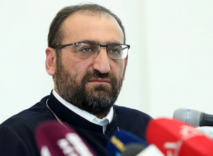 Արշակ սրբազանը կալանավորվեց 2 ամսով