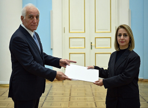 Վահագն Խաչատուրյանին իր հավատարմագրերն է հանձնել Հայաստանում Լիբանանի արտակարգ և լիազոր դեսպանին